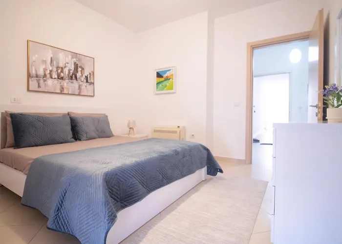 Central Durres Apartment Apartment *